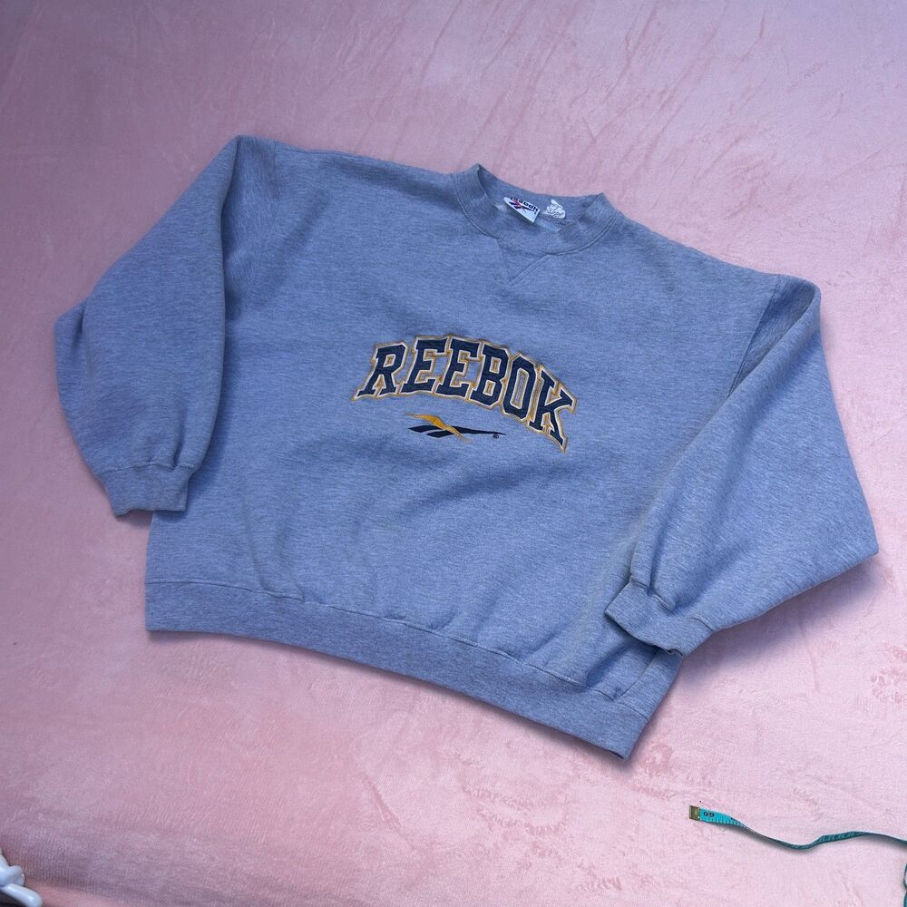 L Vintage 90s Reebok Spellout Sweatshirt Streetwear Gray Sportswear Packers